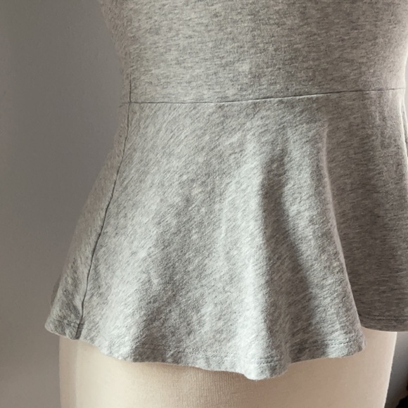 EXPRESS | PEPLUM TANK - Picture 3 of 3